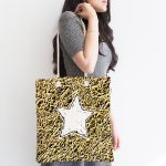 Gold Zeminli Beyaz Yıldız Desenli Dijital Baskılı Kumaş Plaj Çantası Realhomes