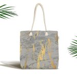 - Canta-7193 - Realhomes Antrasit Zemin Üzerinde Gold Detaylı Çizim Desenli Dijital Baskılı Kumaş Plaj Çantası Realhomes
