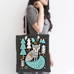 - Canta-7241-1 - Realhomes Renkli Zeminde Onedraw Çizimli Yılbaşı Temalı Dijital Baskılı Kumaş Plaj Çantası Realhomes