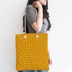 - Canta-7496-1 - Realhomes Renkli Zeminli Geometrik Desen Dijital Baskılı Kumaş Plaj Çantası Realhomes