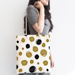 - Canta-7660-1 - Realhomes Beyaz Zemin Üzerinde Renkli Geometrik Desenli Dijital Baskılı Kumaş Plaj Çantası Realhomes