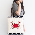 Beyaz Zemin Üzerinde Renkli Yengeç Desenli Dijital Baskılı Kumaş Plaj Çantası Realhomes