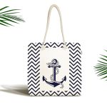 - Canta-7728 - Realhomes Beyaz Zemin Üzerinde Geometrik Çizimli Çapa Desenli Dijital Baskılı Kumaş Plaj Çantası Realhomes