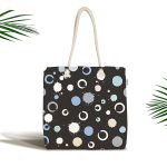 - Canta-7777 - Realhomes Siyah Zemin Üzerinde Renkli Modern Geometrik Desenli Dijital Baskılı Kumaş Plaj Çantası Realhomes