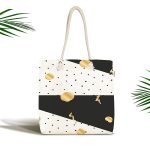 - Canta-7783 - Realhomes Beyaz Zeminde Gold Detaylı Siyah Puantiye Desenli Dijital Baskılı Kumaş Plaj Çantası Realhomes