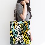 Beyaz Zemin Üzerinde Pastel Rengarenk Çiçek Desenli Dijital Baskılı Kumaş Plaj Çantası Realhomes