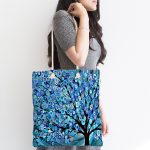 Mavi Zeminde Ağaç Ve Yaprak Desenli Dijital Baskılı Kumaş Plaj Çantası Realhomes