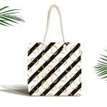 Beyaz Zemin Üzerinde Gold Detaylı Kalp Desenli Dijital Baskılı Kumaş Plaj Çantası Realhomes