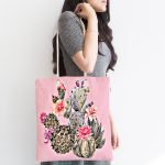 Renkli Zemin Üzerinde Kaktüs Desenli Dijital Baskılı Kumaş Plaj Çantası Realhomes