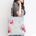Rengarenk Zeminli Ortanca Çiçek Desenli Dijital Baskılı Kumaş Plaj Çantası Realhomes