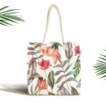 Beyaz Zeminde Çiçek Motifli Dijital Baskılı Kumaş Plaj Çantası Realhomes