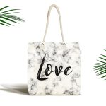 - Canta-9265 - Realhomes Mermer Zemin Üzerinde Love Yazılı Özel Tasarım Kumaş Plaj Çantası Realhomes
