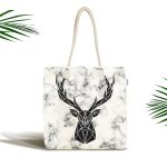 Mermer Zeminde Geyik Motifli Özel Tasarım Kumaş Plaj Çantası Realhomes