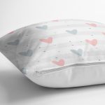 - Rh-K1031-2 - Realhomes Realhomes Mint Yeşili Çizgiler Üzerine Kalp Motifli Özel Tasarım Dijital Baskılı Modern Yastık Kırlent Kılıfı Realhomes