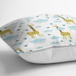 - Rh-K1077-2 - Realhomes Realhomes Mavi Bulut Sarı Zürafalar Özel Tasarım Dijital Baskılı Modern Yastık Kırlent Kılıfı Realhomes