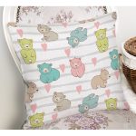 - Rh-K1097-1 - Realhomes Realhomes Gri Çizgi Üzerinde Renkli Ayıcık Özel Tasarım Dijital Baskılı Modern Yastık Kırlent Kılıfı Realhomes