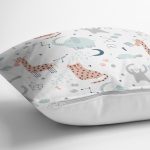 Mutlu Orman Hayvanları Desenli Dijital Baskılı Özel Tasarım Modern Yastık Kırlent Kılıfı Realhomes