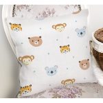 Beyaz Zeminde Sevimli Hayvanlar Desenli Dijital Baskılı Özel Tasarım Modern Yastık Kırlent Kılıfı Realhomes