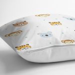 Beyaz Zeminde Sevimli Hayvanlar Desenli Dijital Baskılı Özel Tasarım Modern Yastık Kırlent Kılıfı Realhomes