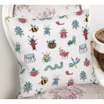- Web - Realhomes Sevimli Böcekler Temalı Dijital Baskılı Özel Tasarım Modern Yastık Kırlent Kılıfı Realhomes