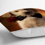 Gül Tutan Sevimli Köpek Yavrusu Dijital Baskılı Dekoratif Modern Yastık Kırlent Kılıfı Realhomes