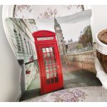 - Rh-K229-1 - Realhomes Kırmızı Telefon Kulübesi Tasarımlı Dijital Baskılı Dekoratif Yastık Kırlent Kılıfı Realhomes