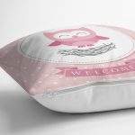 Pembe Zeminde Sevimli Baykuş Çizimli Dijital Baskılı Dekoratif Yastık Kırlent Kılıfı Realhomes