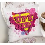 Realhomes Özel Tasarım Super Girl Tasarımlı Dijital Baskılı Modern Yastık Kırlent Kılıfı Realhomes