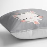 - Rh-K4350g-2 - Realhomes Gri Zeminde Sevimli Kedicik Desenli Modern Yastık Kırlent Kılıfı Realhomes