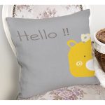 Gri Zeminde Sarı Ayıcık Hello Motifli Çocuk Odası Yastık Kırlent Kılıfı Realhomes