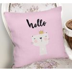 - Rh-K4383p-1 - Realhomes Pembe Zeminde Hello Kedicik Özel Tasarımlı Modern Yastık Kırlent Kılıfı Realhomes