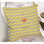- Rh-K4592g-1 - Realhomes Realhomes Sarı Gri Zikzaklı I Love Animal Desenli Modern Yastık Kırlent Kılıfı Realhomes
