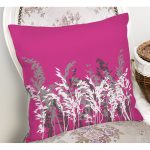 - Rh-K5233fusya-1 - Realhomes  Fuşya Zeminde Beyaz Ve Gri Çiçek Motifli Kırlent Kılıfı Realhomes
