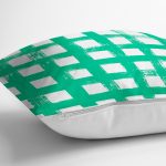 Yeşil Zeminde Geometrik Kare Motifli Dekoratif Yastık Kılıfı Realhomes