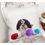 - Rh-K5618-1 - Realhomes Renkli İp Toplarıyla Köpek Dijital Baskılı Modern Yastık Kırlent Kılıfı Realhomes