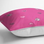 Pembe Zeminli Kalp ve Pati İzleri Modern Yastık Kırlent Kılıfı Realhomes