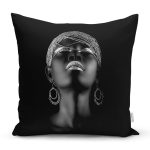 - Rh-K6742 - Realhomes  Siyahi Afrika Kadın Modern Dijital Baskılı Dekoratif Yastık Kırlent Kılıfı Realhomes