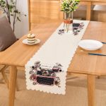 Pembe Antika Daktilo Çizimli Dijital Baskılı Dekoratif Runner Realhomes