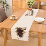 Kurdeleli Kozalak Motifli Dijital Baskılı Dekoratif Runner Realhomes