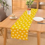 - Runner-2209 - Realhomes Sarı Zeminli Pati Resimli Dijital Baskılı Dekoratif Runner Realhomes