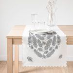 - Runner-2249-1 - Realhomes  Tüy Desen Kalp Motifli Dijital Baskılı Dekoratif Runner Realhomes