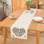 - Runner-2249 - Realhomes  Tüy Desen Kalp Motifli Dijital Baskılı Dekoratif Runner Realhomes