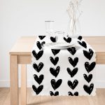 Siyah Kalp Desenli Dijital Baskılı Dekoratif Runner Realhomes