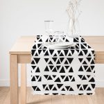 Siyah Üçgen Motifli Dijital Baskılı Modern Runner Realhomes