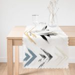 - Runner-2384-1 - Realhomes Siyah Mavi Ok Temalı Yaprak Çizimi Runner Realhomes