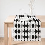 Siyah Beyaz Gri Elmas Şekilli Runner Realhomes