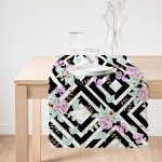 Siyah Beyaz Labirent Temalı Soyut Çiçek Desenli Runner Realhomes