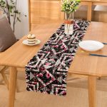 - Runner-2525 - Realhomes Siyah Beyaz Puanlı Çiçek Çizimli Modern Runner Realhomes