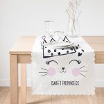 Taç Motifli Kalp Desenli Modern Runner Realhomes