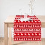 Kırmızı Zeminli Kanaviçe Geyik Desenli Runner Realhomes